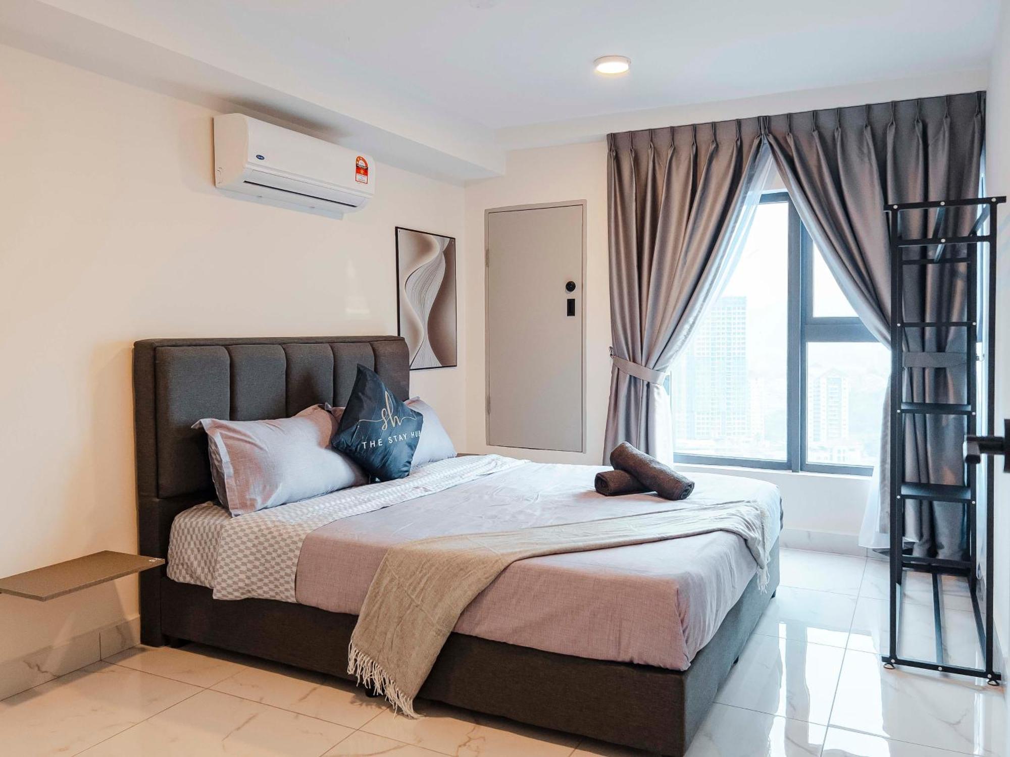Arte Cheras Luxury By The Hub Apartment