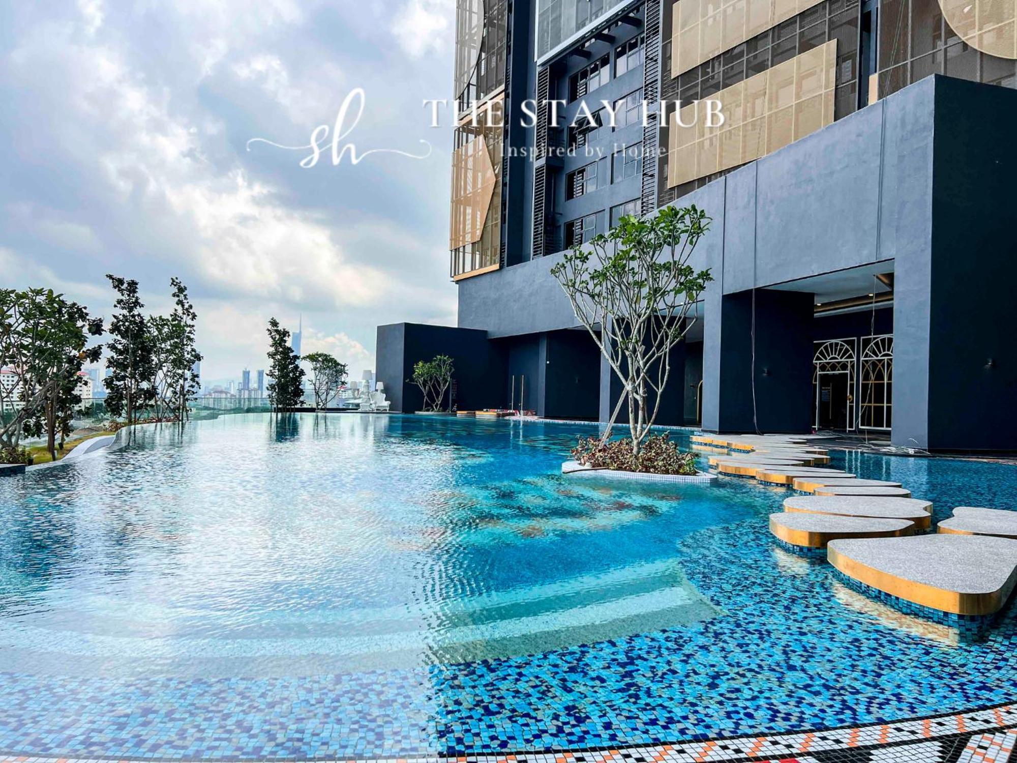 Apartment Arte Cheras Luxury By The Hub